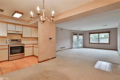 4604 Cheryl Dr, Bethlehem, PA 18017 photo 13