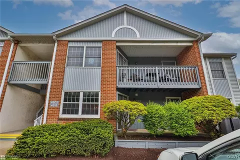 4604 Cheryl Dr, Bethlehem, PA 18017 photo 3