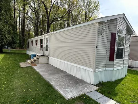 8220 Airport Rd #9, Bath, PA 18014