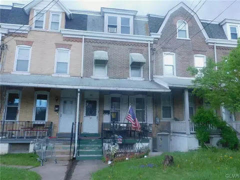 51 N 3rd St, Coplay, PA 18037