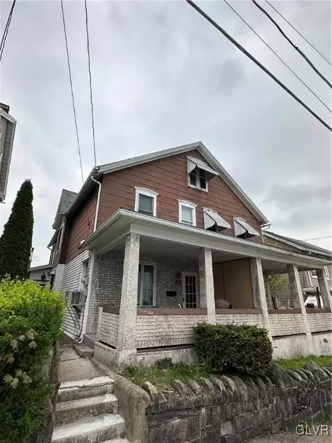 44 S Walnut St, Lansford, PA 18232