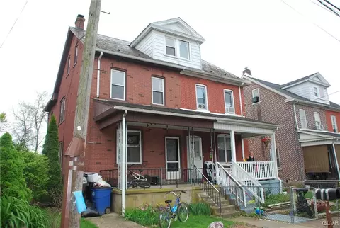 212 Crest Ave, Bethlehem, PA 18015