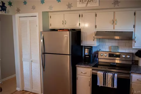4081 Devonshire Rd, Bethlehem, PA 18020 photo 23