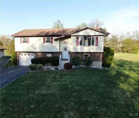 4081 Devonshire Rd, Bethlehem, PA 18020