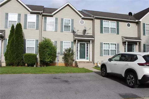 619 Abbe Ct, Freemansburg, PA 18017
