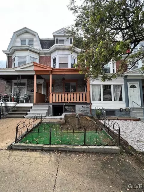 930 N 7th St, Allentown, PA 18102