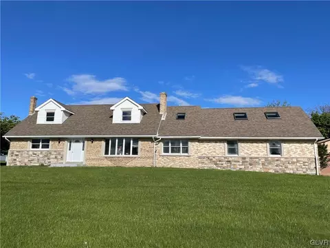 648 Almond Rd, Walnutport, PA 18088