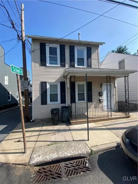 61 E Garrison St, Bethlehem, PA 18018 photo 2