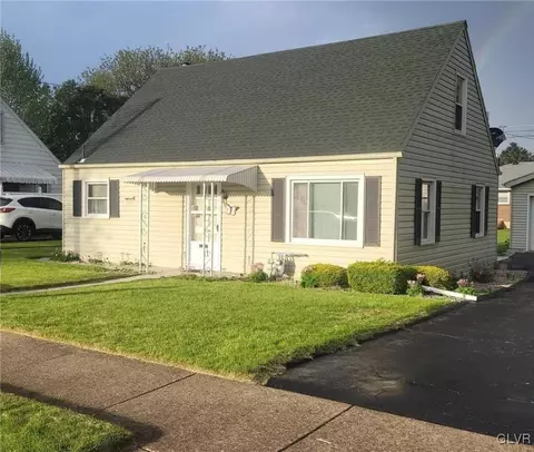 1872 Campbell St, Bethlehem, PA 18017