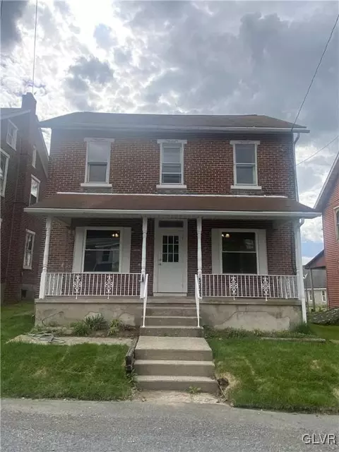 5332 Vera Cruz Rd, Emmaus, PA 18049