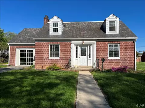1365 2nd Ave, Hellertown, PA 18055