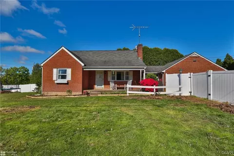 2310 Richlandtown Pike, Coopersburg, PA 18036