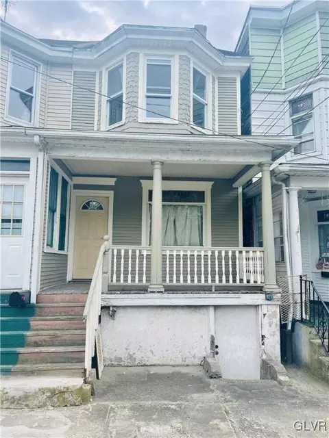 360 Bertsch St, Lansford, PA 18232