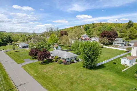 361 State Rd, Lehighton, PA 18235