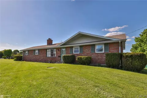 2615 Old Post Rd, Coplay, PA 18037