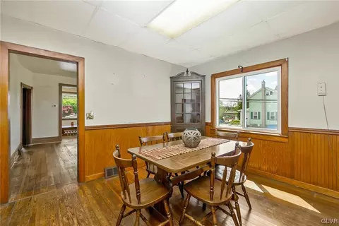 3927 E Grant St, Slatington, PA 18080 photo 18