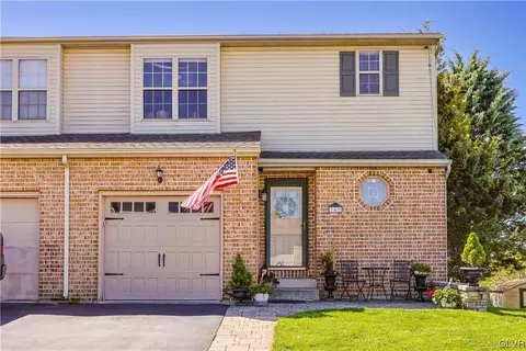162 W 30th St, Northampton, PA 18067