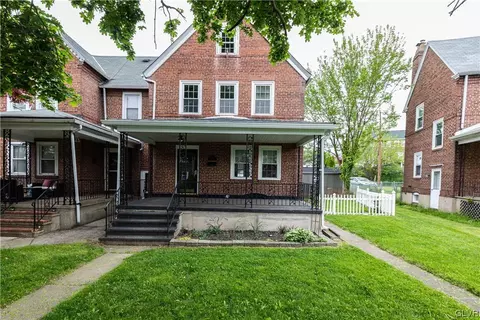919 Cayuga St, Bethlehem, PA 18017
