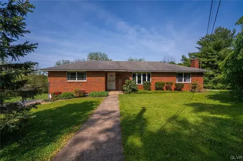 1410 Lieb Rd, Forks Twp, PA 18040