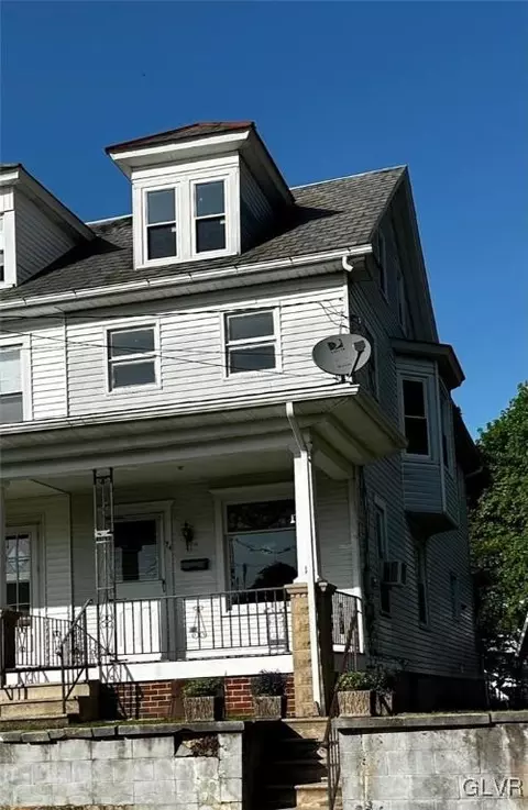 74 3rd Ave, Lehighton Borough, PA 18235