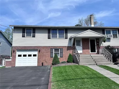 237 26th St, Northampton, PA 18067