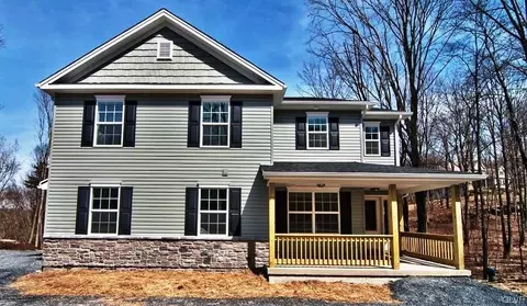 616 Mckinley Way, East Stroudsburg, PA 18301