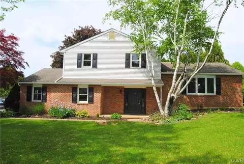 3147 Oakland Rd, Bethlehem, PA 18020