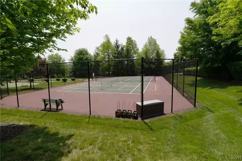 1861 Gregory Pl, Hellertown, PA 18055 photo 21