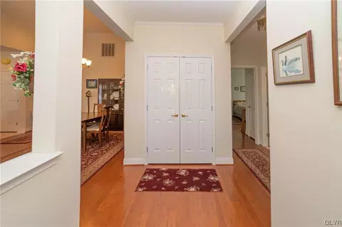1861 Gregory Pl, Hellertown, PA 18055 photo 5