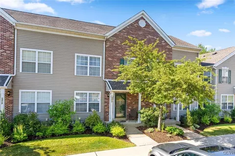 5422 Simpson Cir, Doylestown, PA 18902