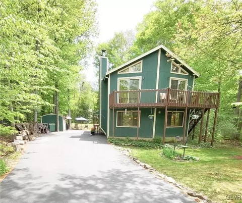 2165 Titania Rd, Coolbaugh Twp, PA 18466