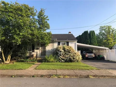 322 W Milton St, Easton, PA 18042