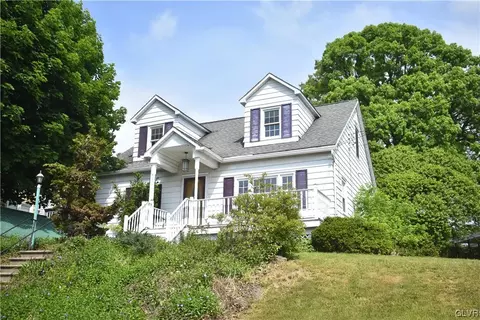 1115 Upper Pennsylvania Ave, Bangor, PA 18013
