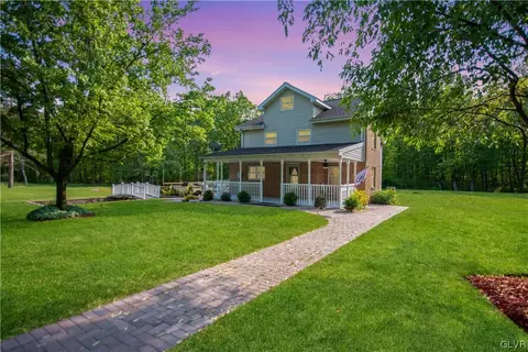 150 Baron Rd, Wind Gap, PA 18091