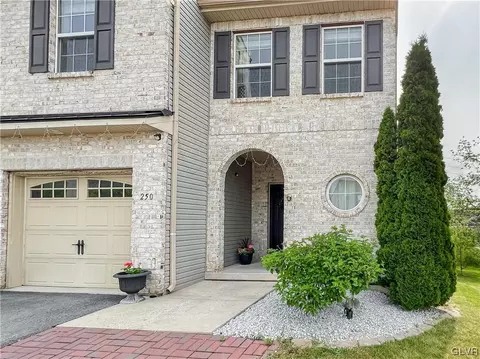 250 Milkweed Dr, Allentown, PA 18104
