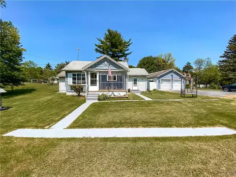 3836 Mountain View Dr, Danielsville, PA 18038