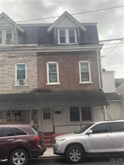 916 W Allen St, Allentown, PA 18102