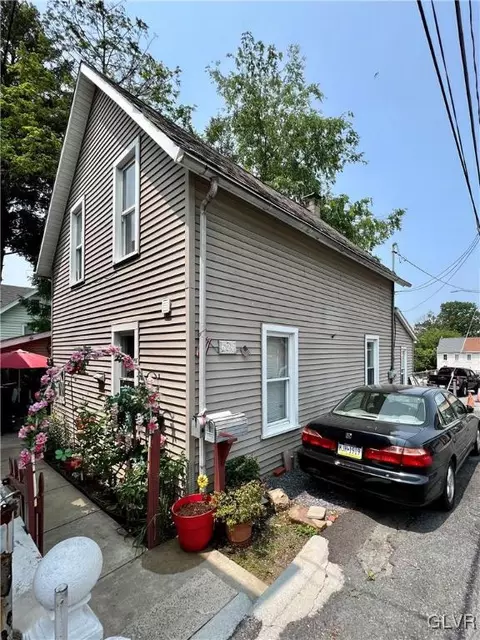624 Bradley St, Bethlehem, PA 18015