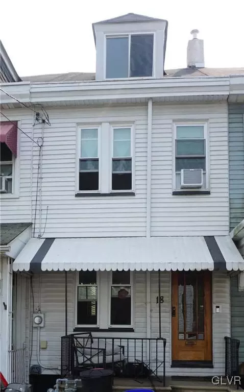 18 8th St, Easton, PA 18042