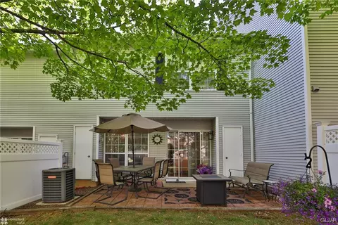 1934 Pine Ct, Hellertown, PA 18055 photo 37