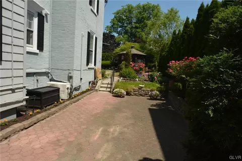 123 E Market St, Bethlehem, PA 18018 photo 43