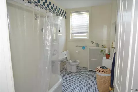 123 E Market St, Bethlehem, PA 18018 photo 25