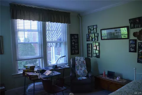 123 E Market St, Bethlehem, PA 18018 photo 9