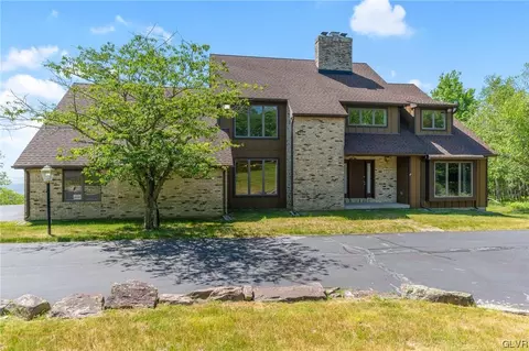 769 Overview Ter, Effort, PA 18330