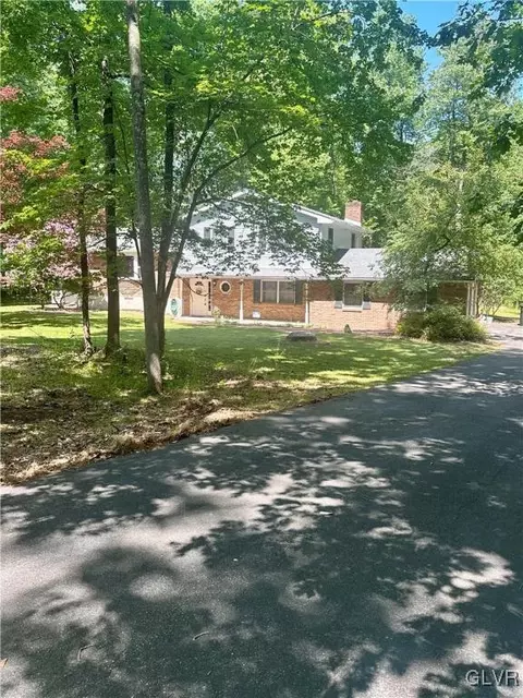 544 Laurel Hill Rd, Bangor, PA 18013