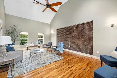 71 E Walnut St, Bethlehem, PA 18018 photo 33