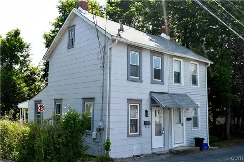 221 Milton St, Catasauqua, PA 18032
