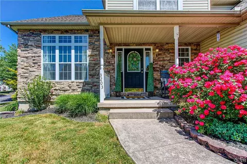3203 Applewood Ct, Bethlehem, PA 18020