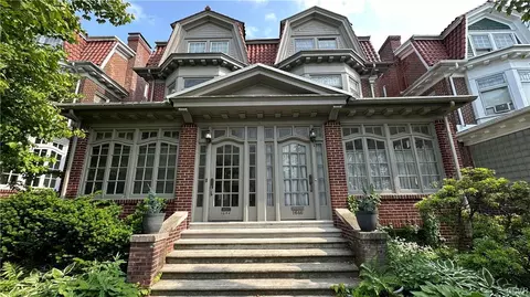 1644 W Turner St, Allentown, PA 18102