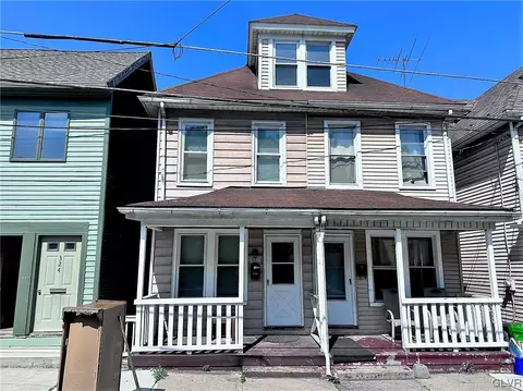 326 N 12th St, Easton, PA 18042